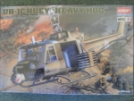 Thumbnail ACADEMY 2199 UH-1C HUEY HEAVY HOG